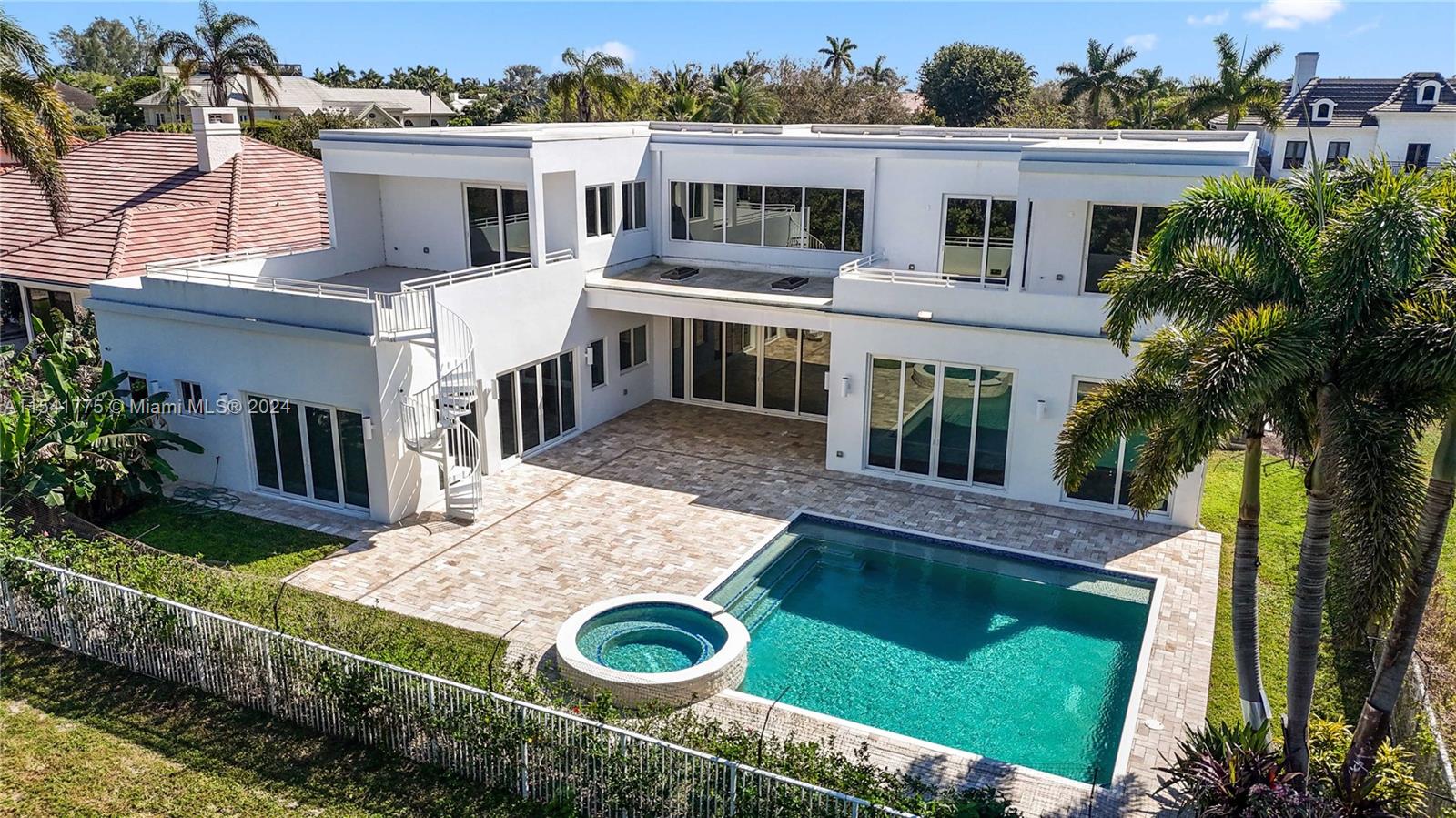 BOCA GROVE PLANTATION - Residential