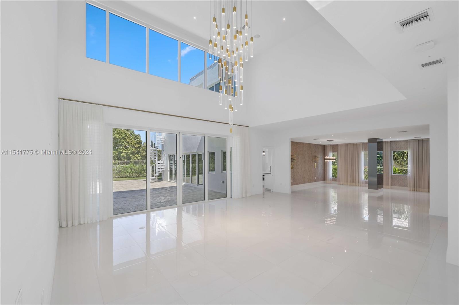 BOCA GROVE PLANTATION - Residential