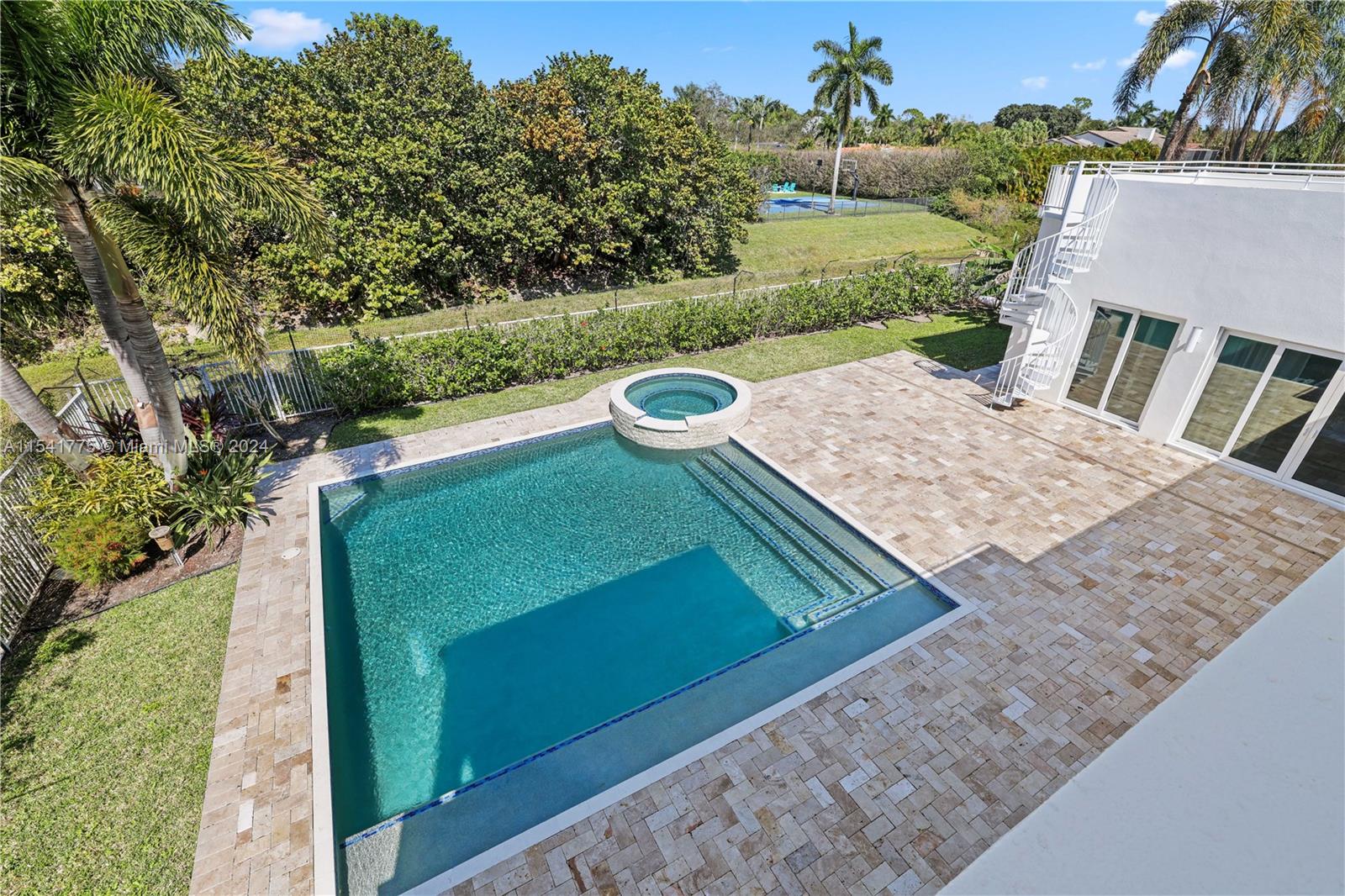 BOCA GROVE PLANTATION - Residential