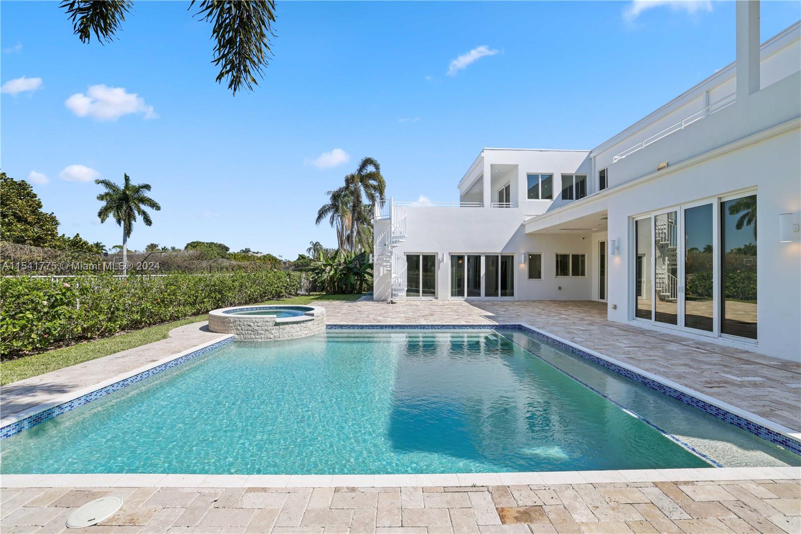 BOCA GROVE PLANTATION - Residential