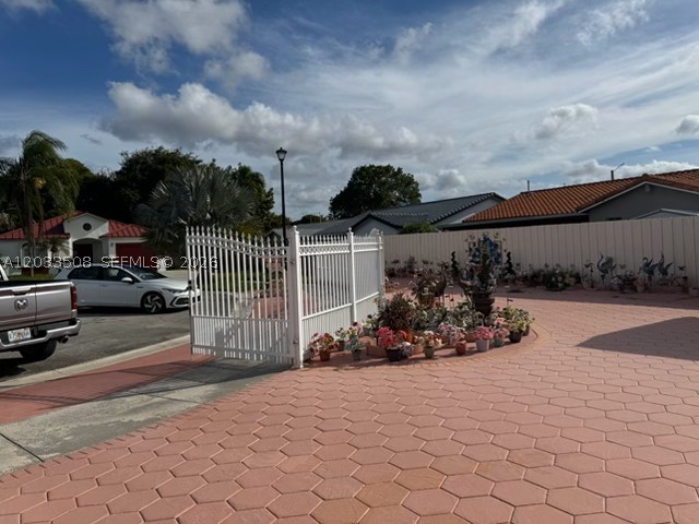 MARALEX HOMES - Residential