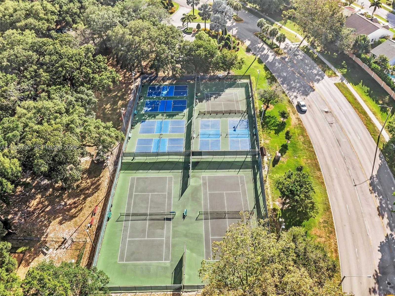 POINCIANA PINE ISLAND - Residential