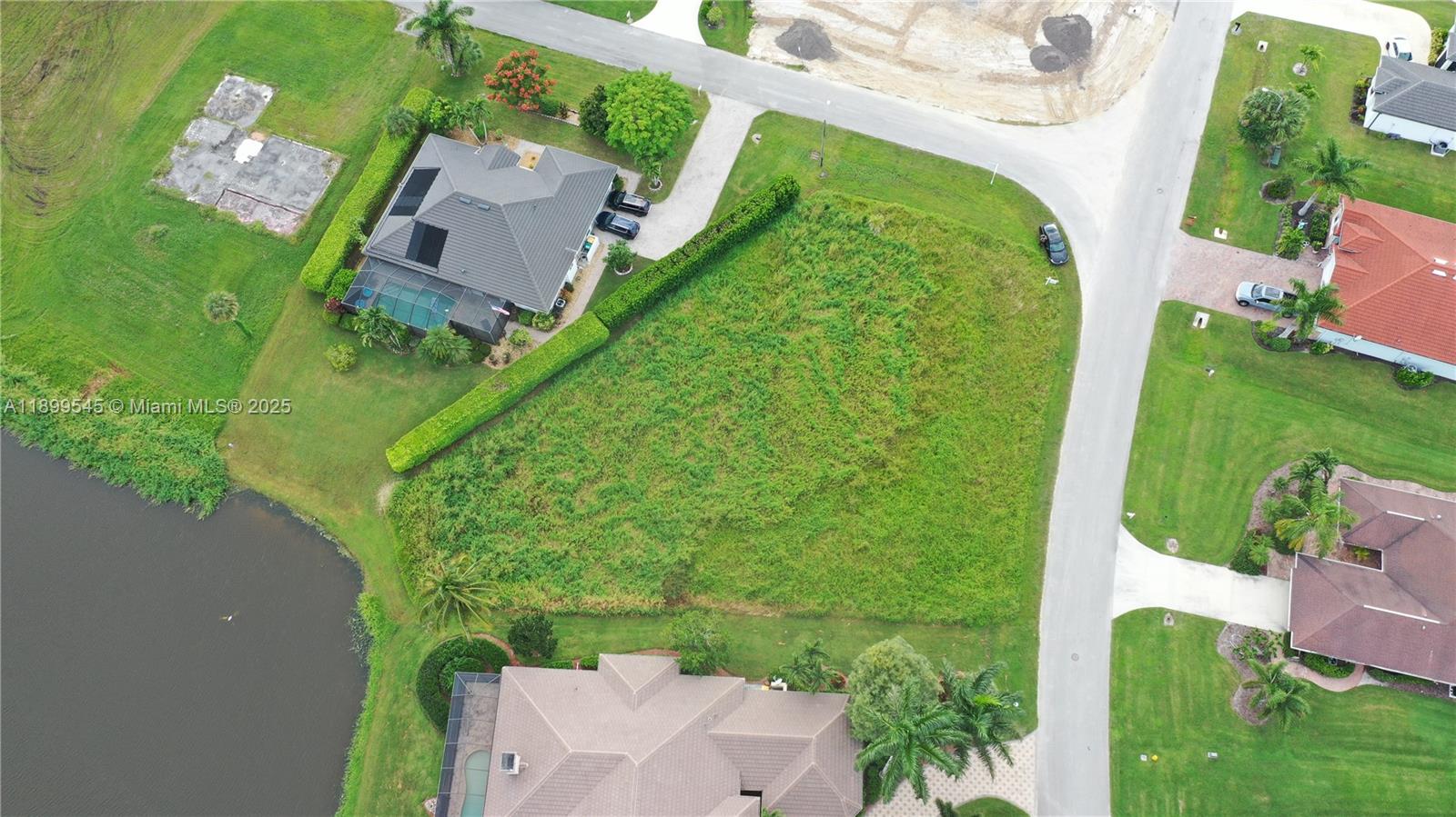 Royal Palm Golf Estates - Land