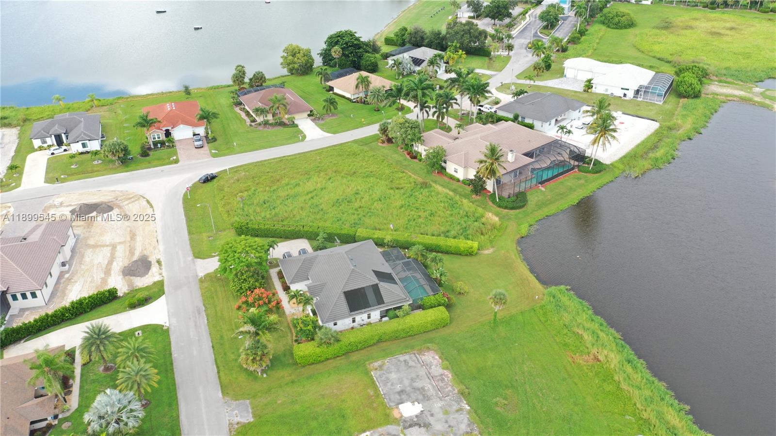 Royal Palm Golf Estates - Land