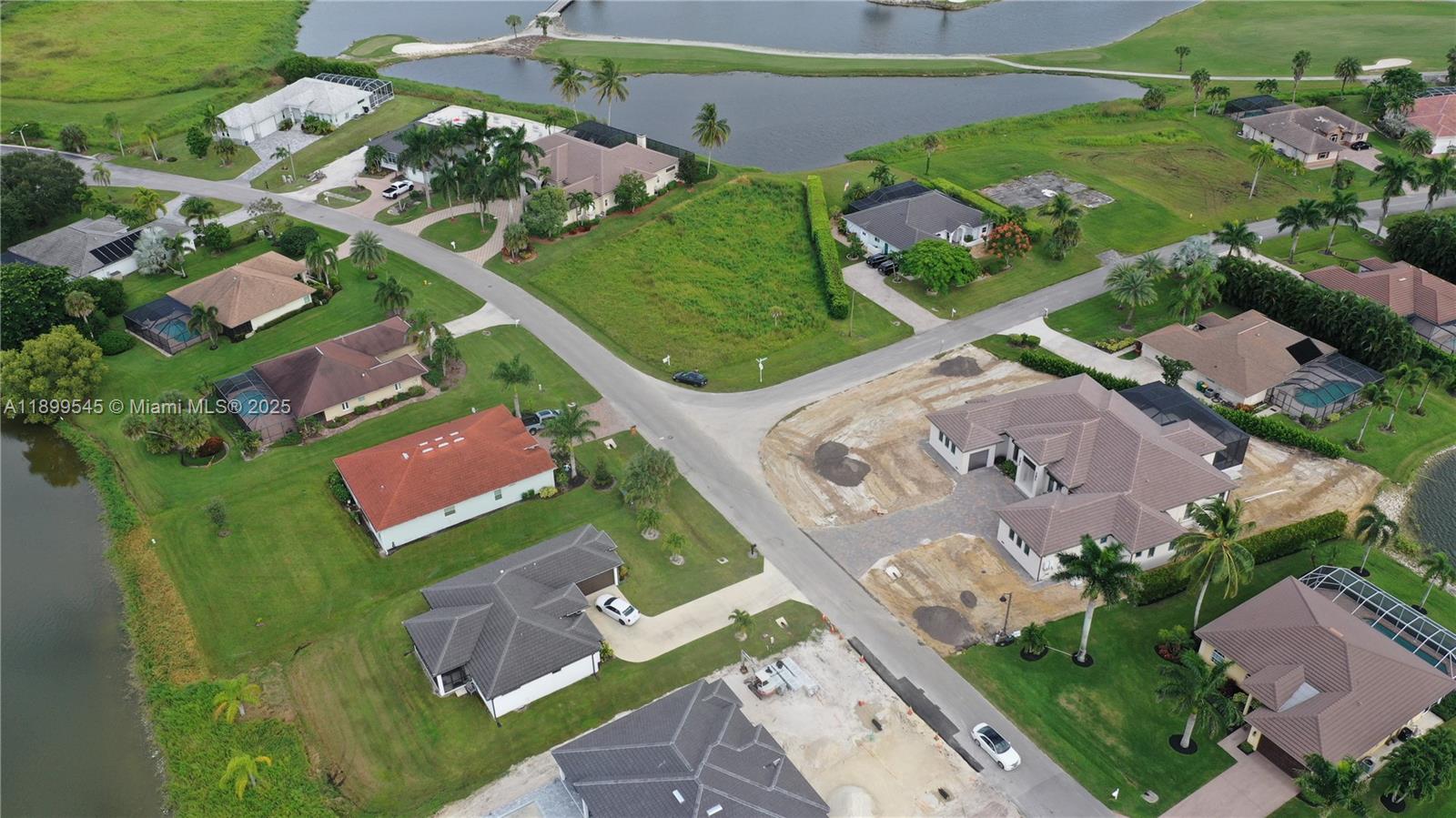 Royal Palm Golf Estates - Land