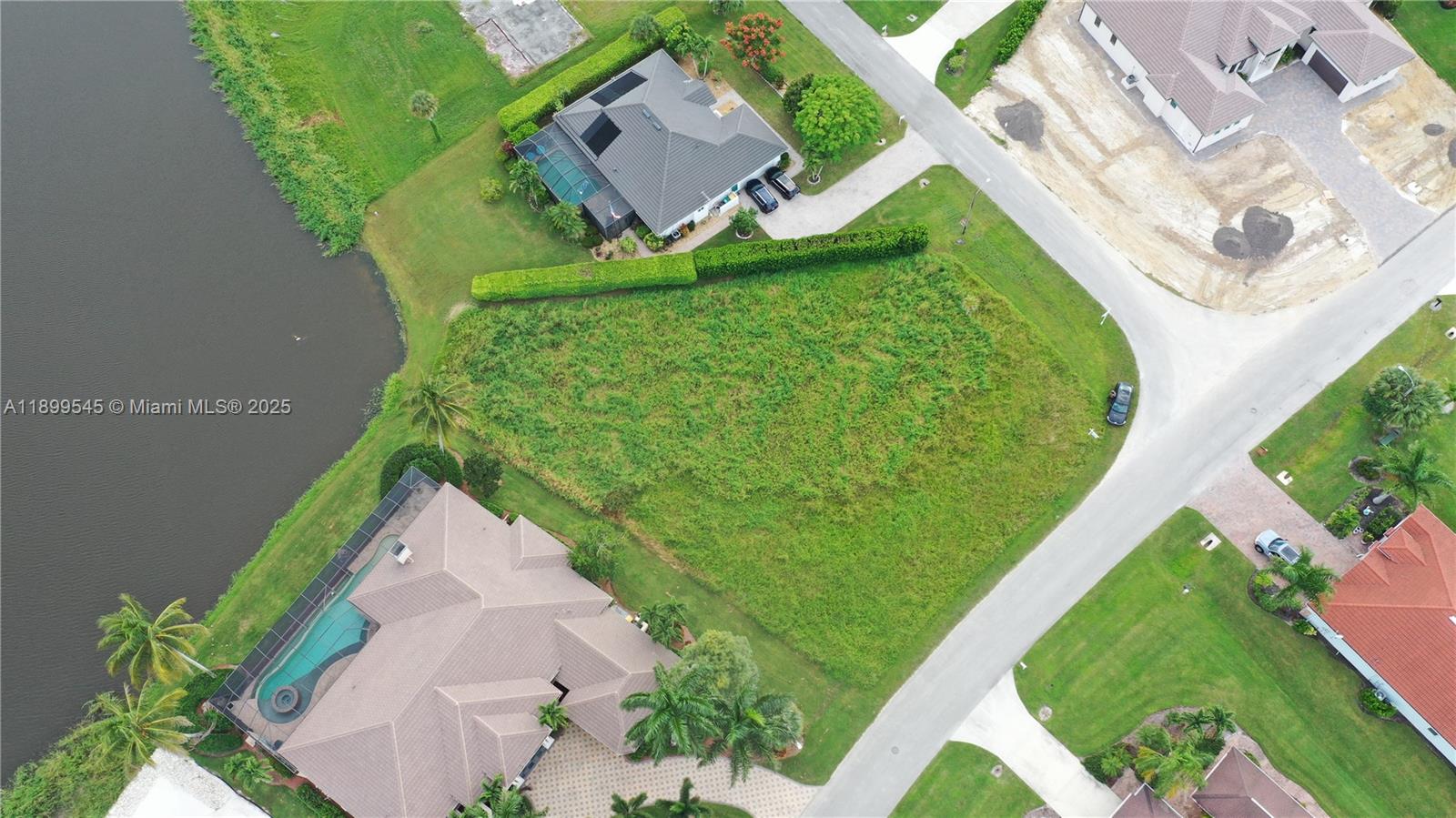 Royal Palm Golf Estates - Land
