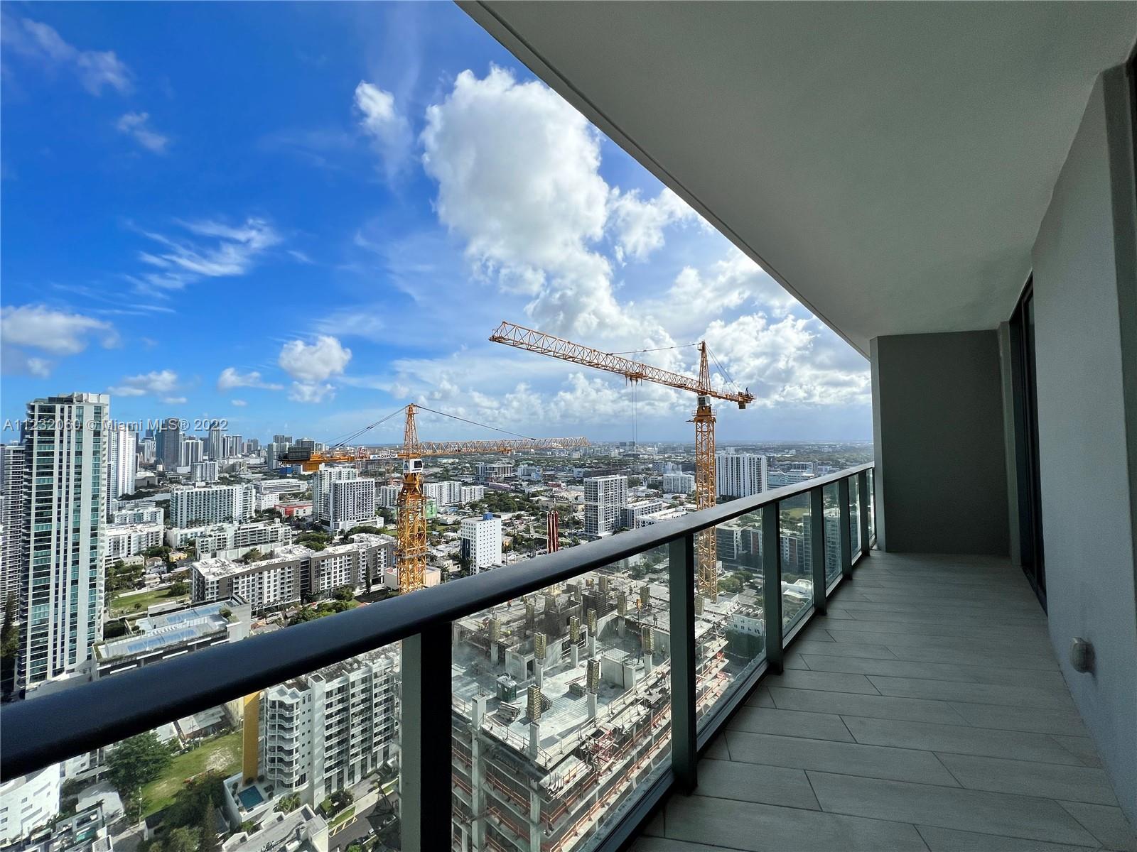 PARAISO BAYVIEWS CONDO - Residential Lease