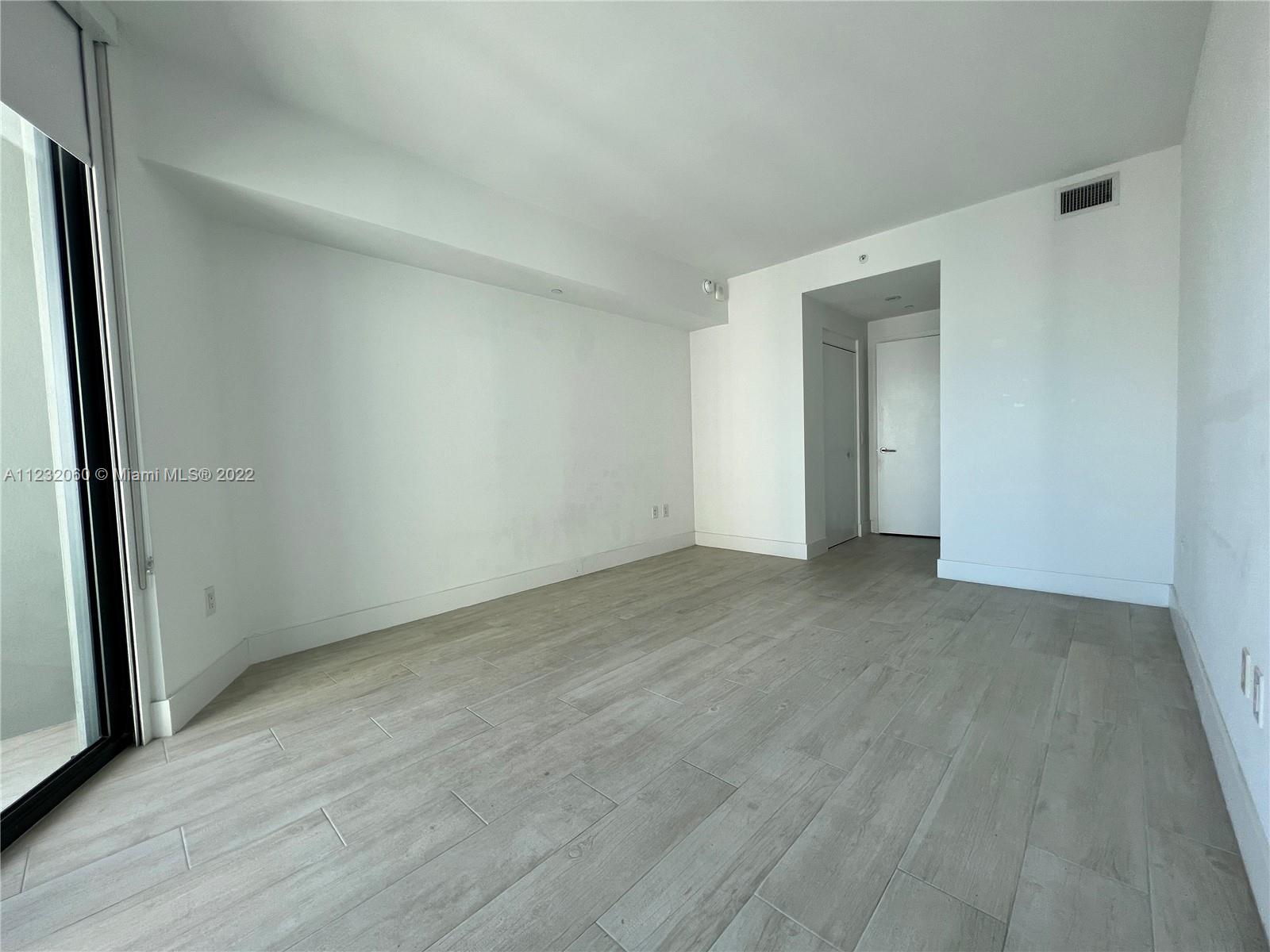 PARAISO BAYVIEWS CONDO - Residential Lease