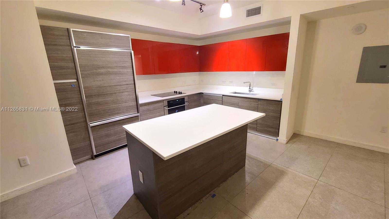 1100 MILLECENTO RESIDENCE - Residential Lease