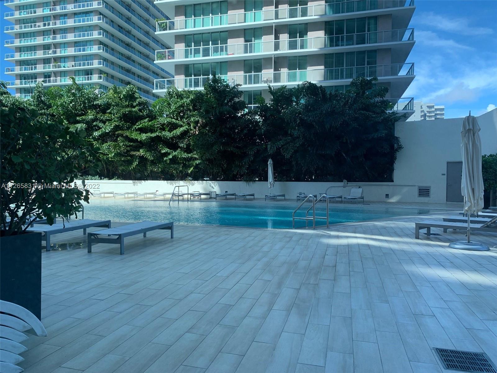 1100 MILLECENTO RESIDENCE - Residential Lease