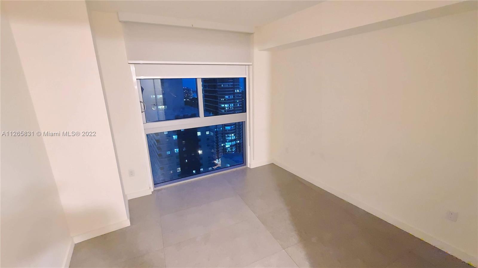 1100 MILLECENTO RESIDENCE - Residential Lease
