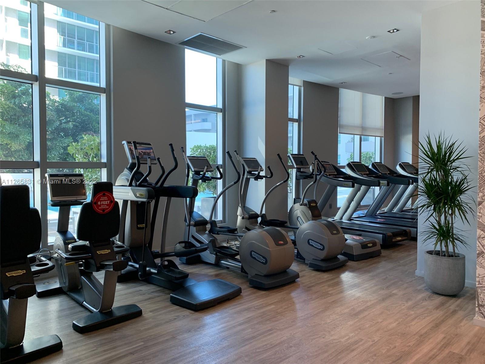 1100 MILLECENTO RESIDENCE - Residential Lease