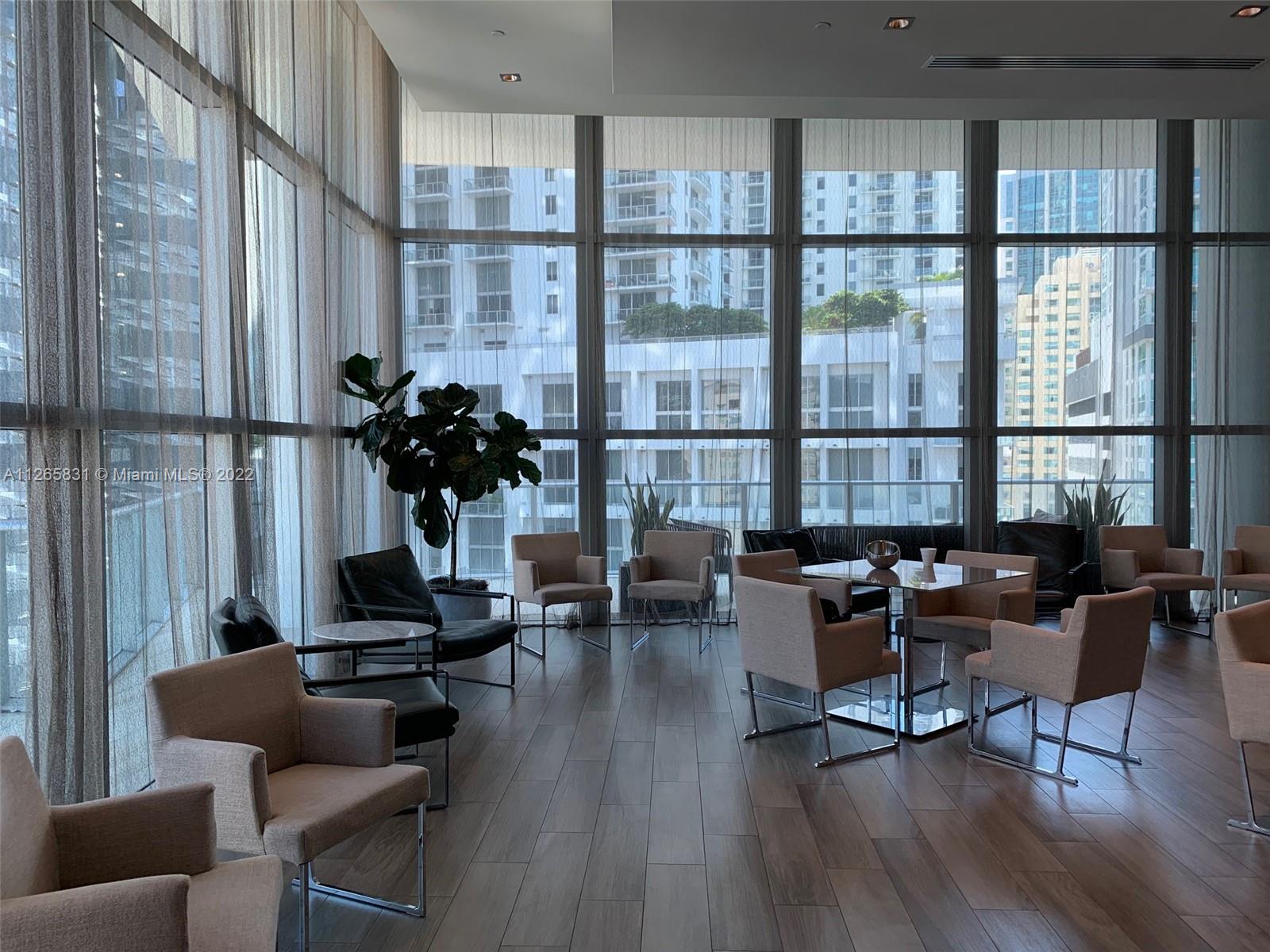 1100 MILLECENTO RESIDENCE - Residential Lease