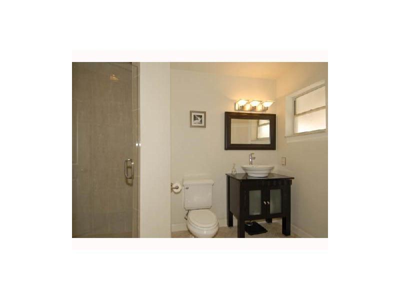BREEZY MANOR AMENDED 31-4 - Residential Lease