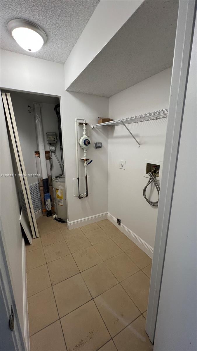 EDGEWATER CONDO - Residential Lease