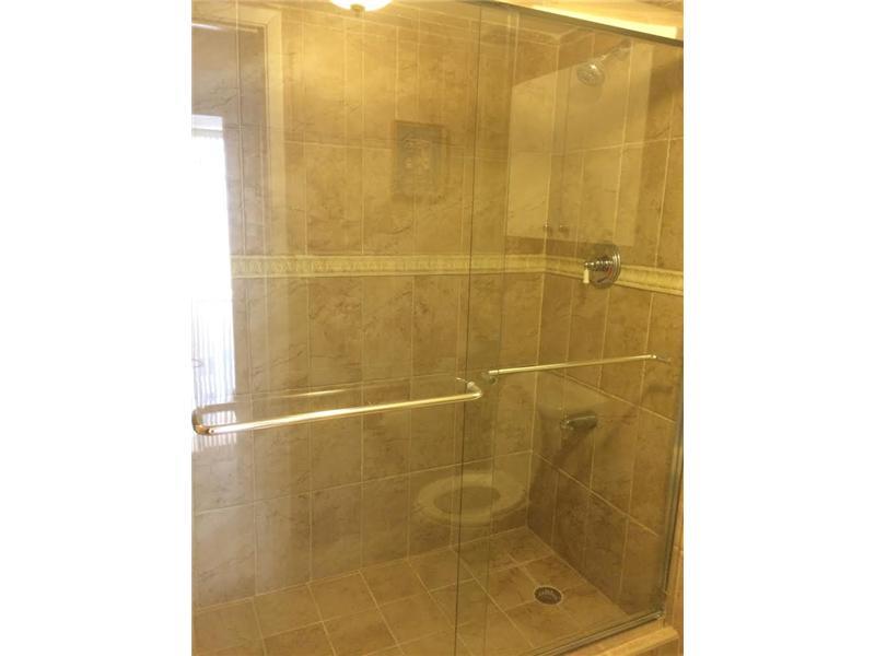 THE RIVIERA CONDO - Residential Lease