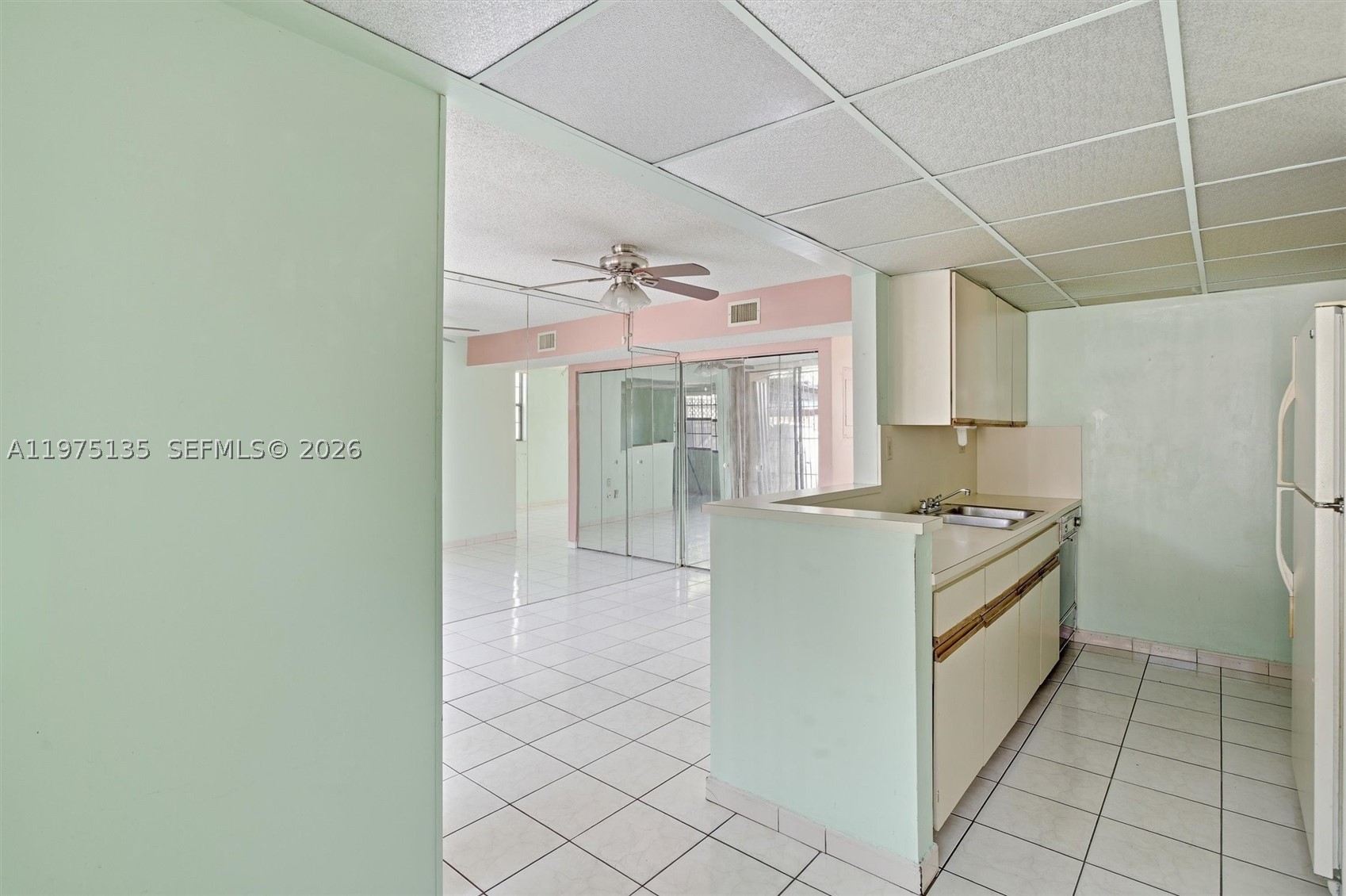 NEW PASEOS CASTELLANOS CO - Residential