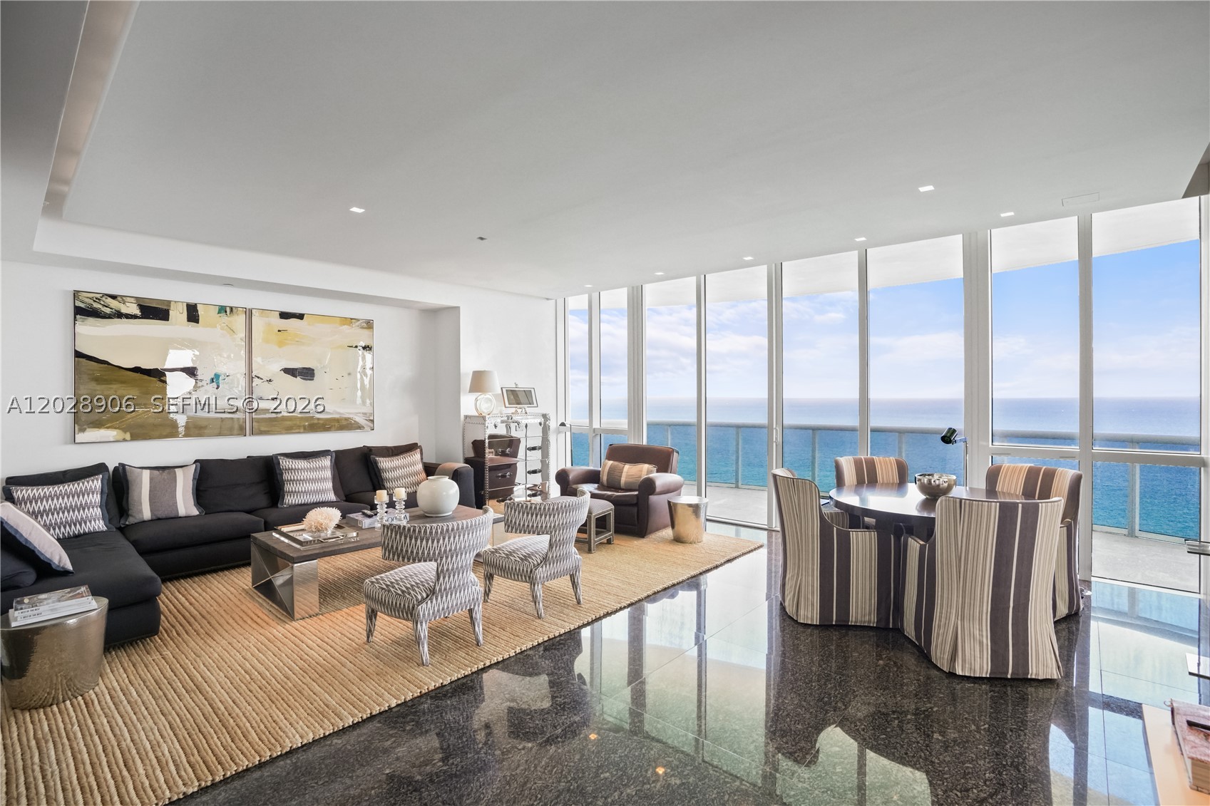 TDR TOWER III CONDO - Residential