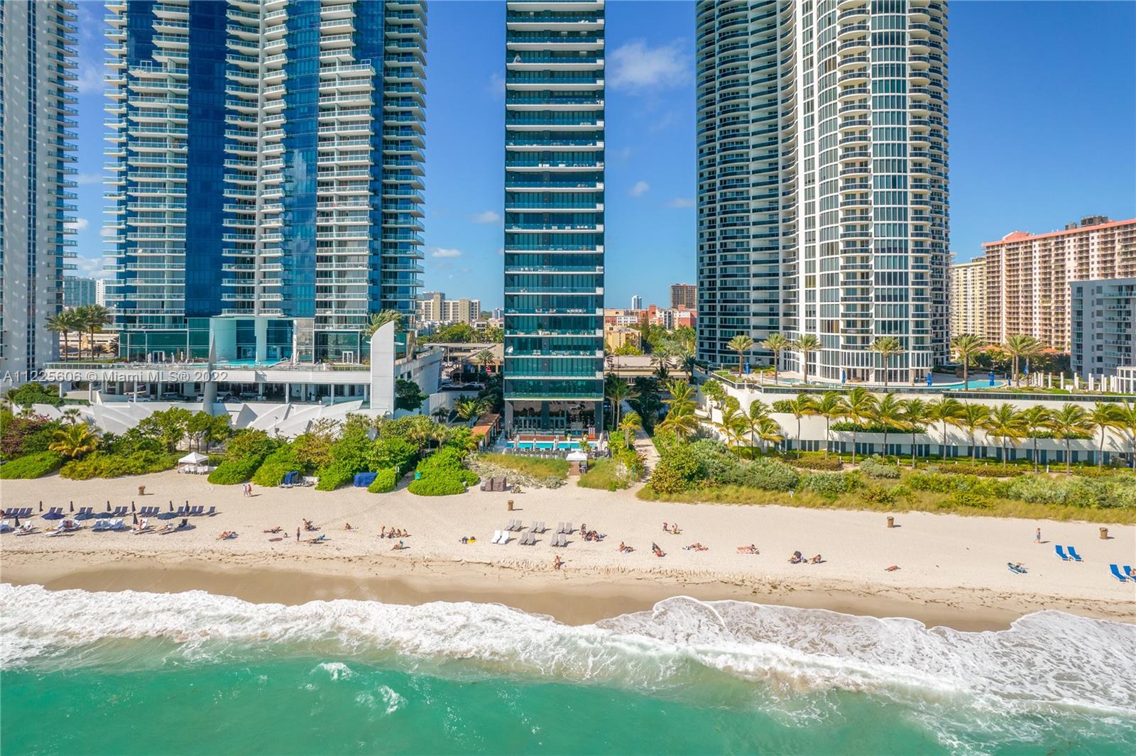 MUSE CONDO - Residential