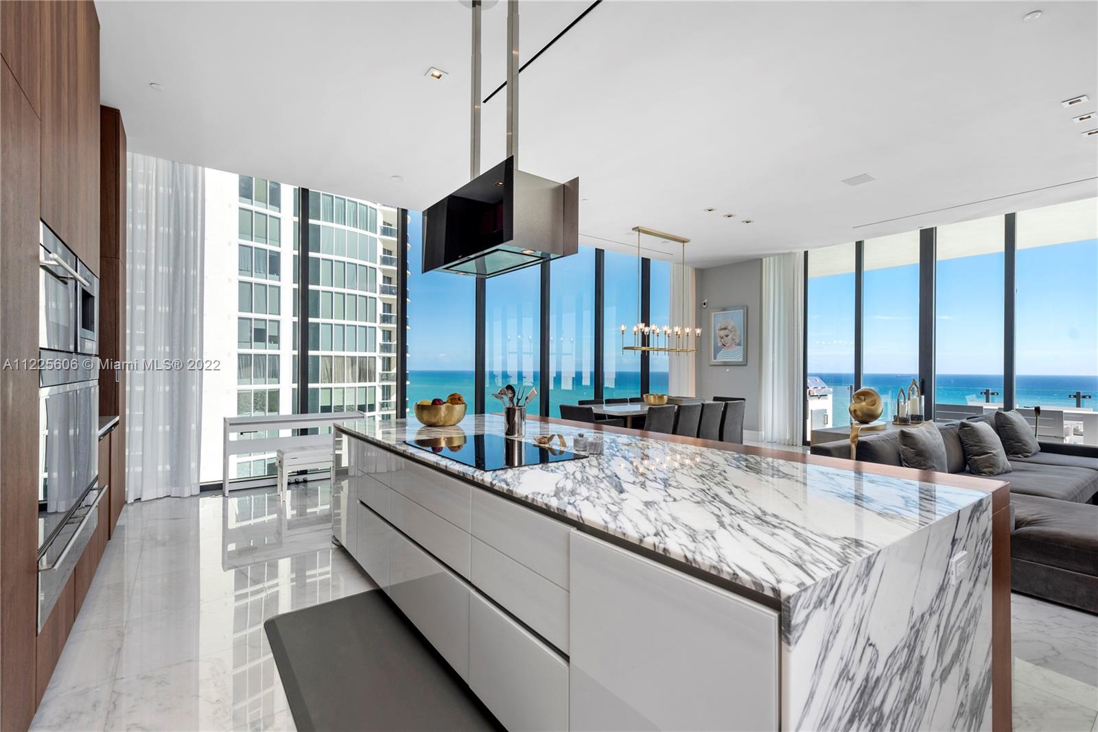 MUSE CONDO - Residential