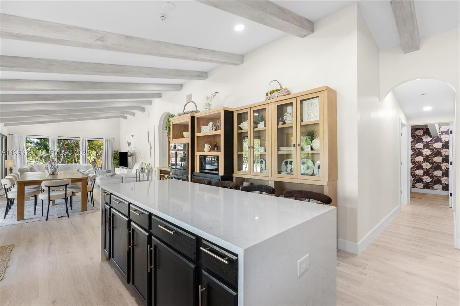 TWIN OAKS - Residential