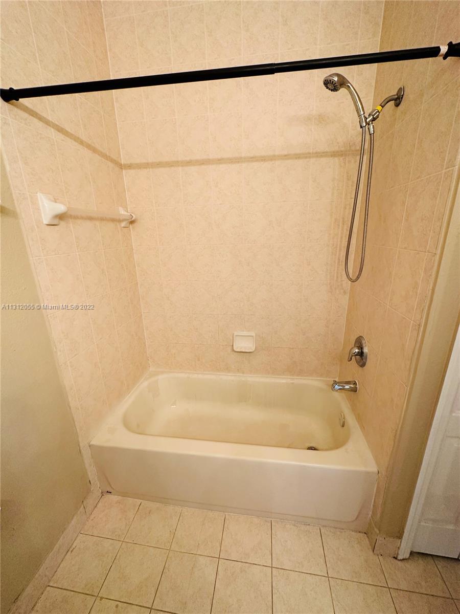 SHOMA CONDO AT KEYS COVE - Residential Lease