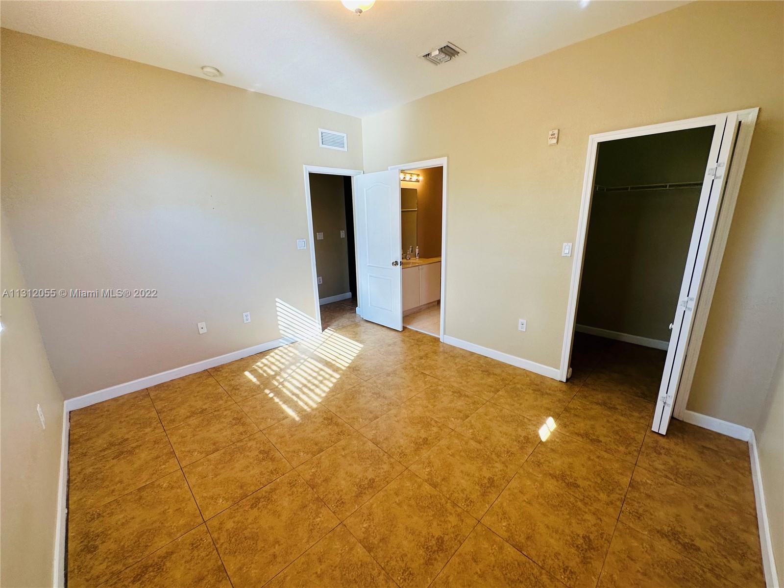 SHOMA CONDO AT KEYS COVE - Residential Lease
