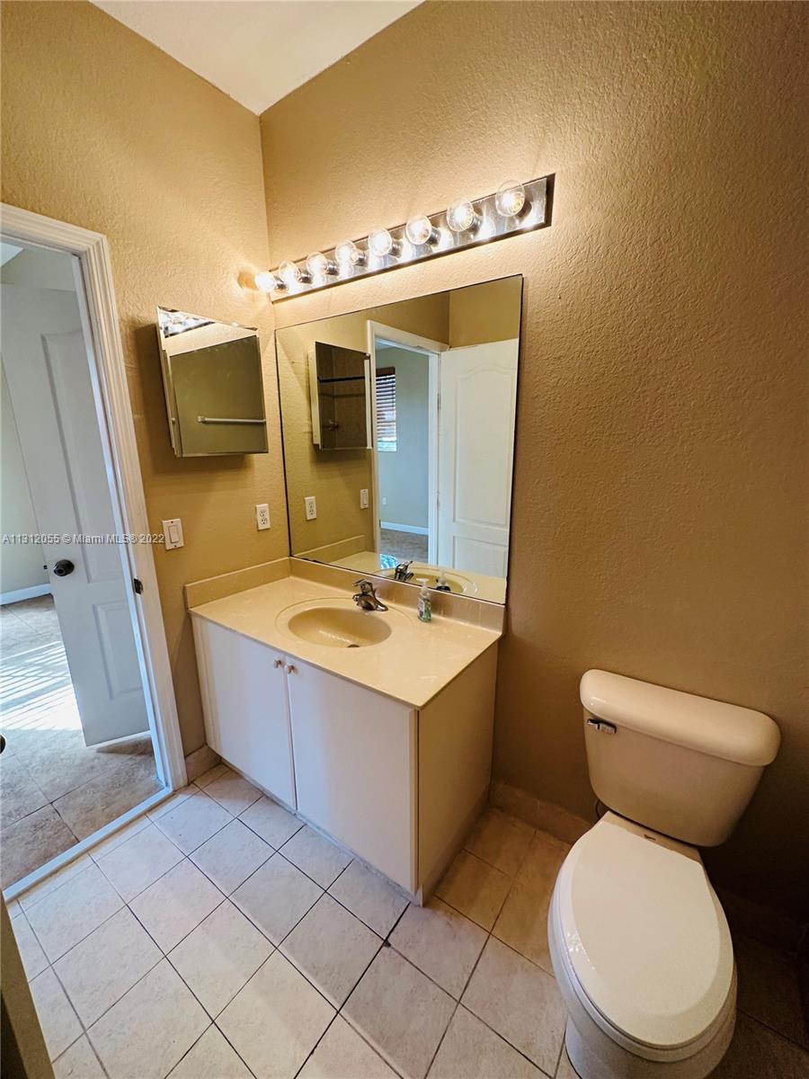 SHOMA CONDO AT KEYS COVE - Residential Lease