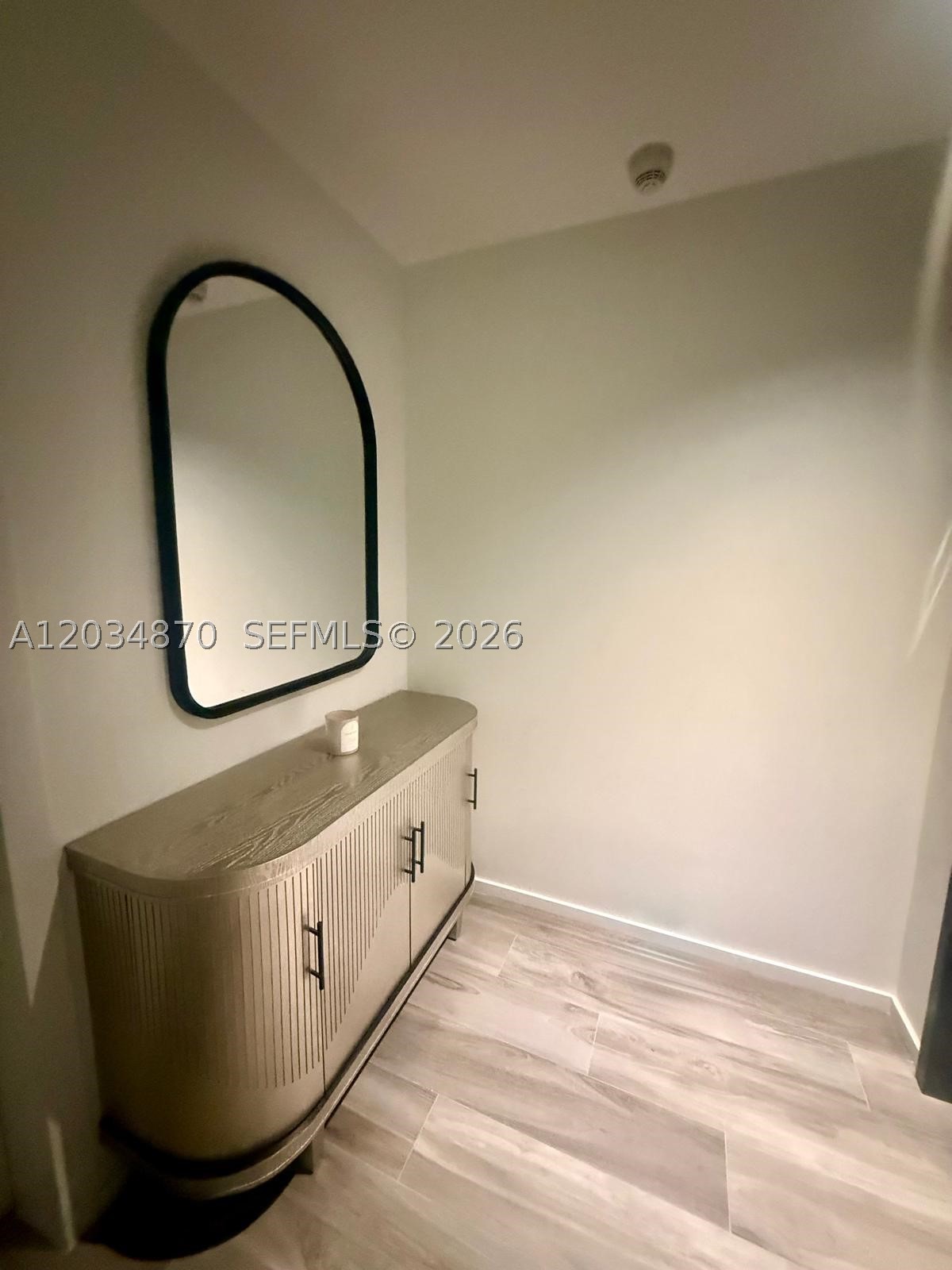 801 SMA RESIDENCES CONDO - Residential Lease