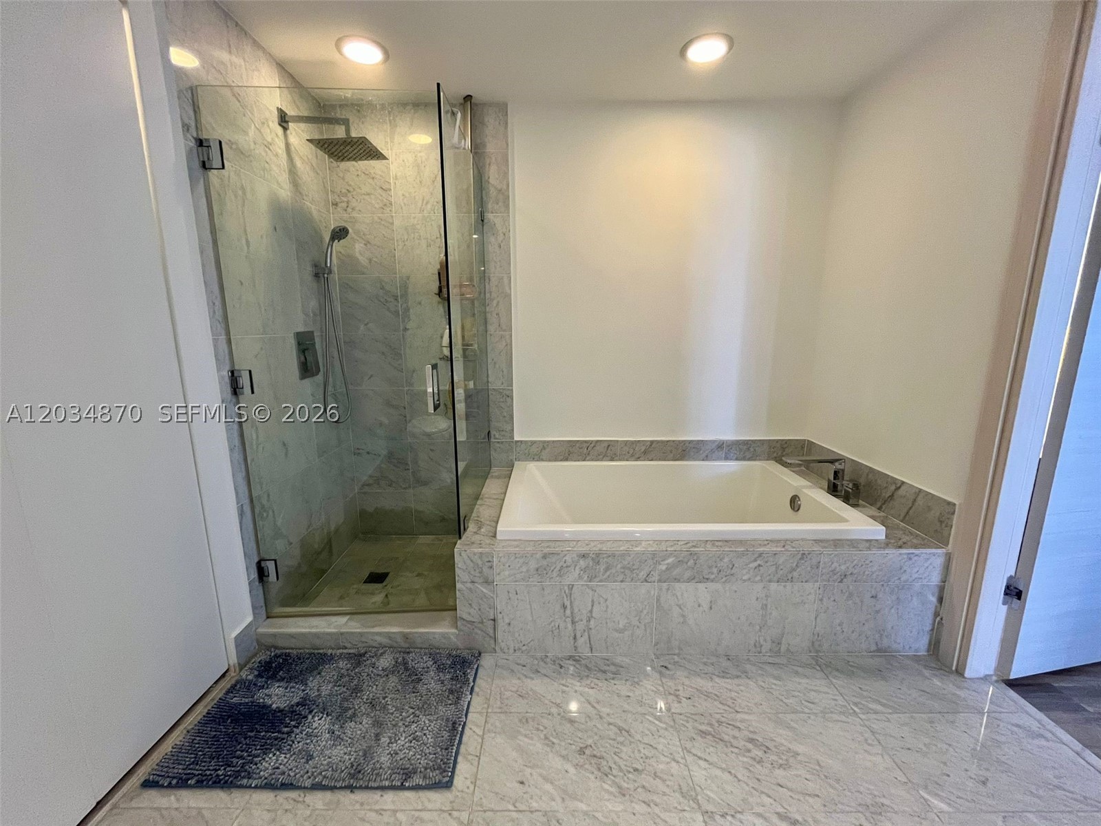 801 SMA RESIDENCES CONDO - Residential Lease