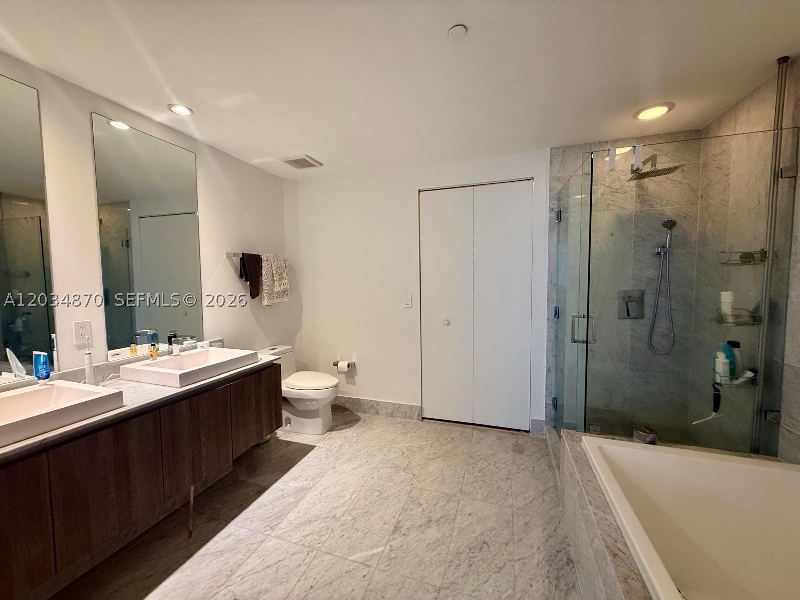 801 SMA RESIDENCES CONDO - Residential Lease