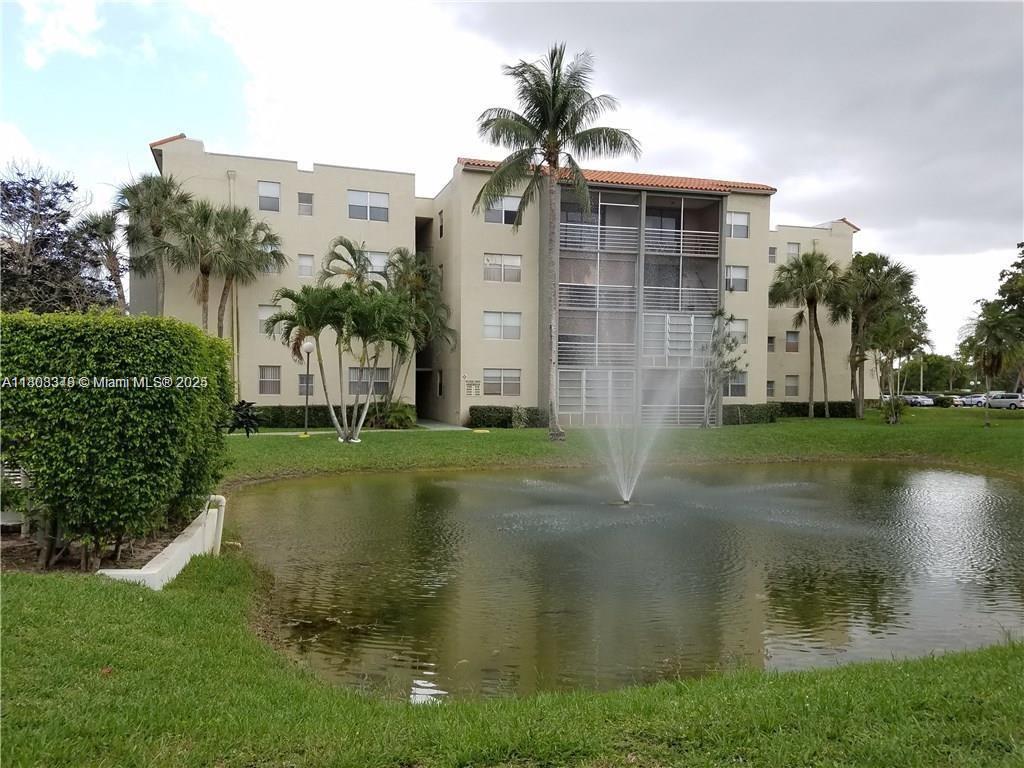 COURTYARDS OF BROWARD CON - Residential