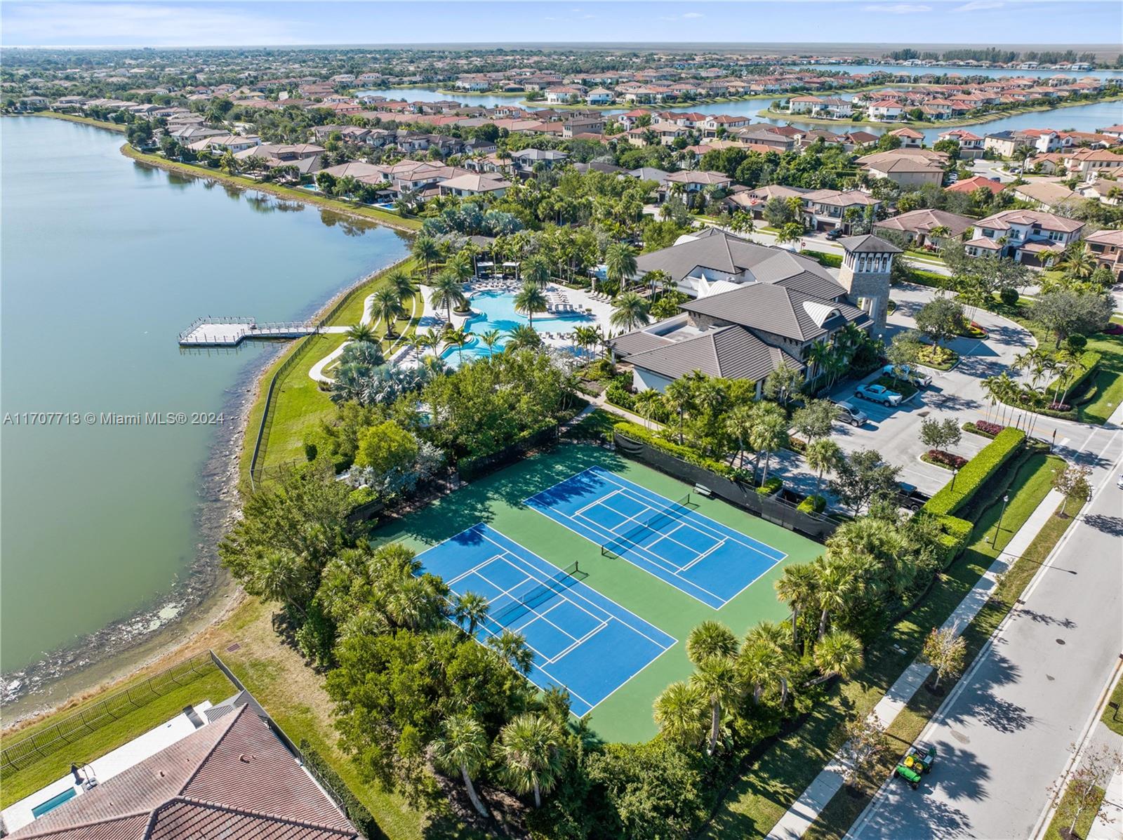WATERCREST-42 ACRES - Residential