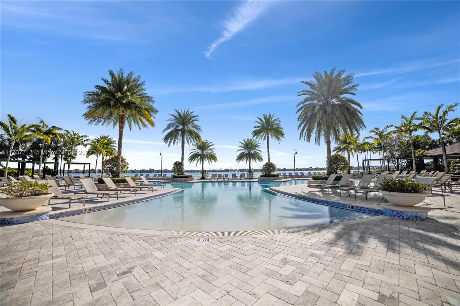 WATERCREST-42 ACRES - Residential