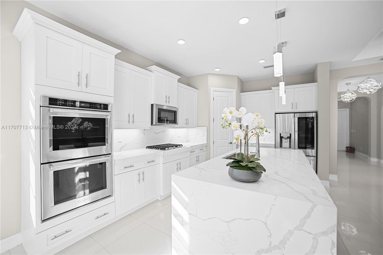 WATERCREST-42 ACRES - Residential