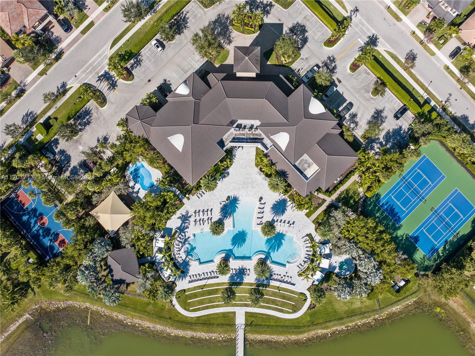 WATERCREST-42 ACRES - Residential