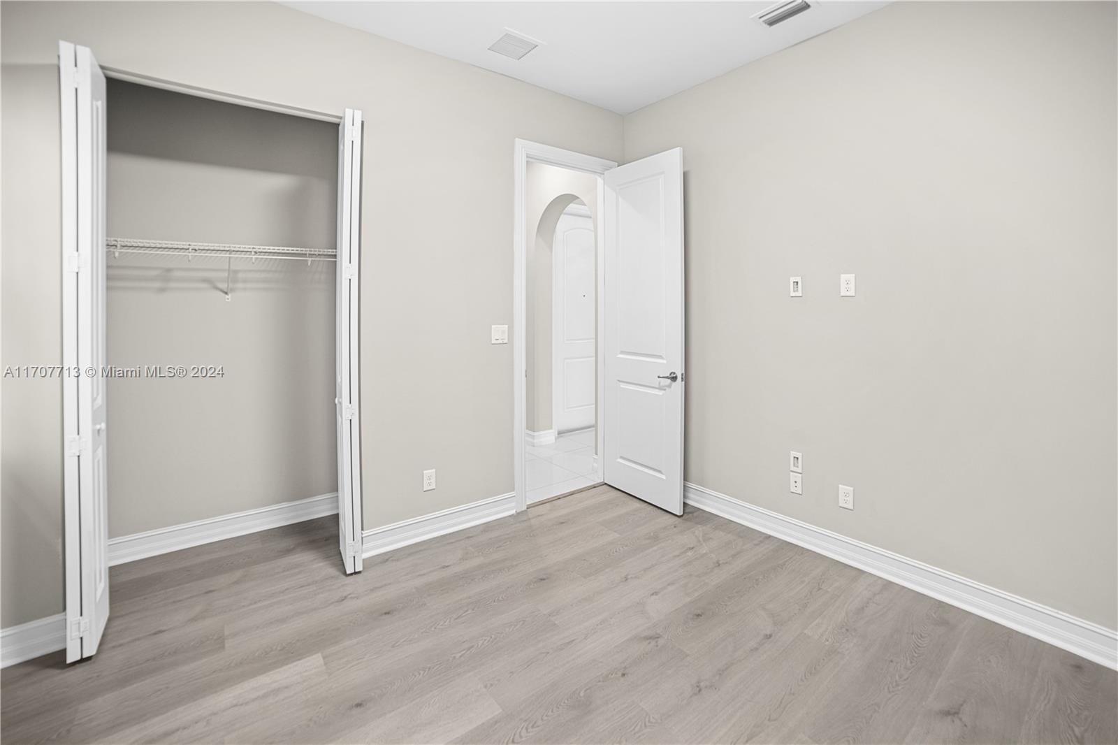 WATERCREST-42 ACRES - Residential