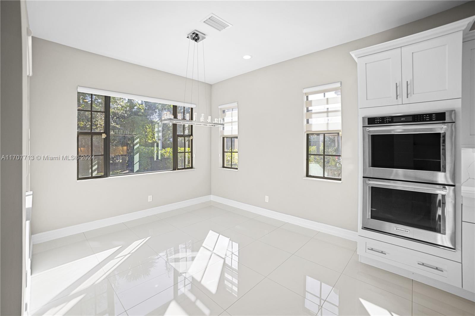 WATERCREST-42 ACRES - Residential