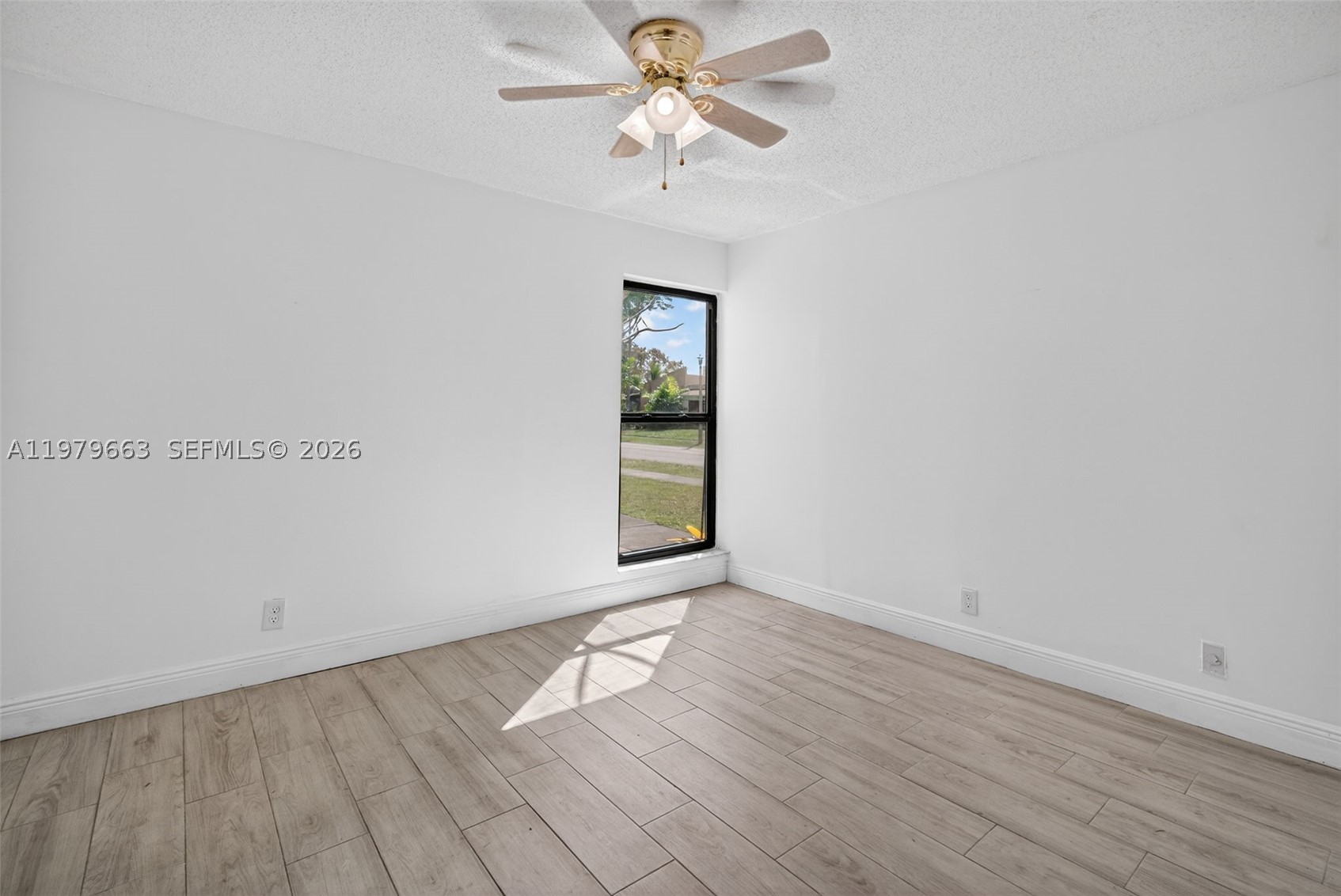 WESTVIEW CONDOMINIUM NO T - Residential