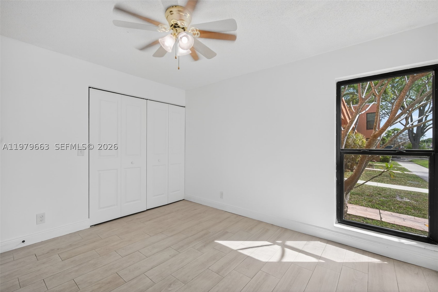 WESTVIEW CONDOMINIUM NO T - Residential