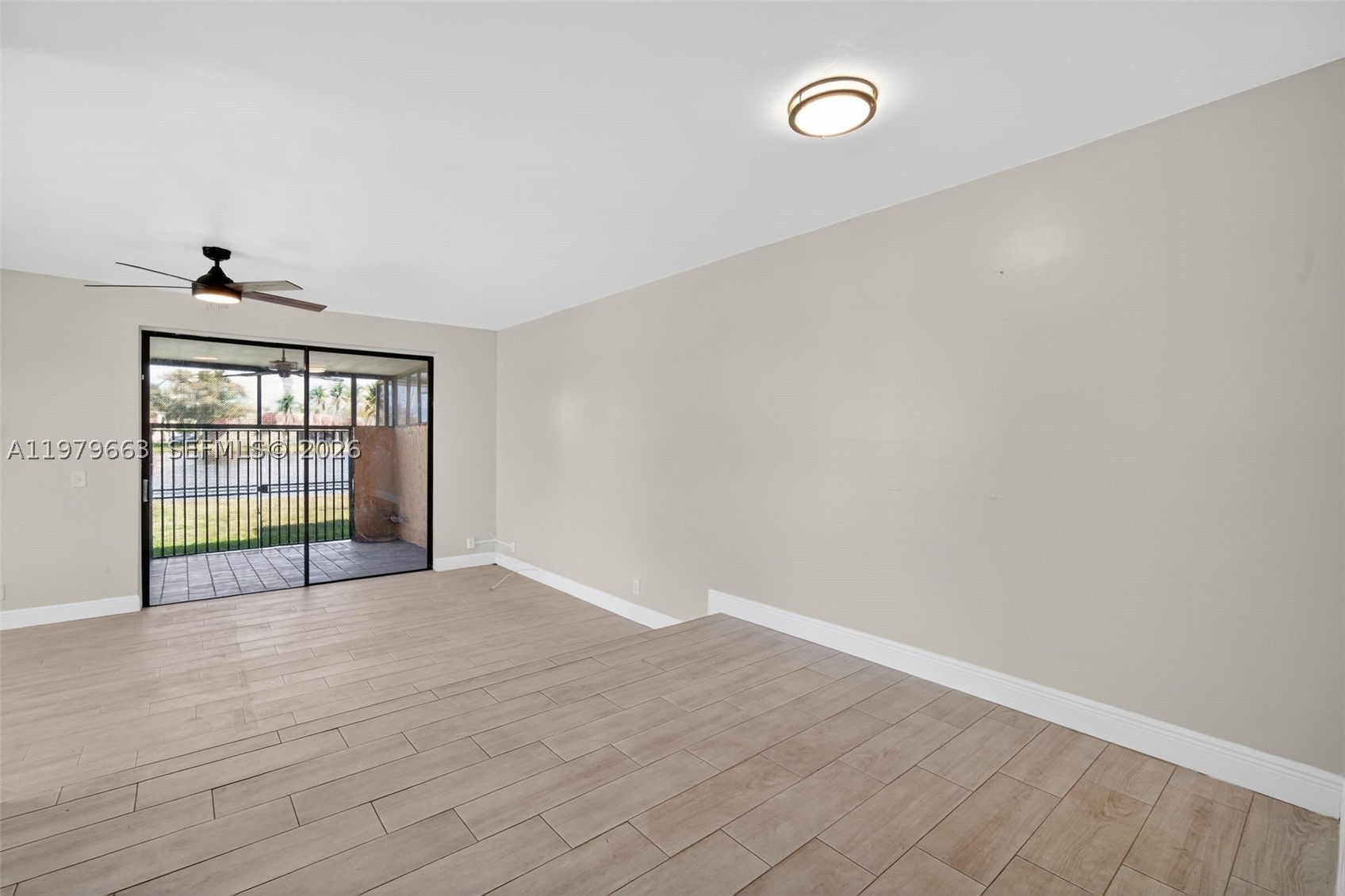 WESTVIEW CONDOMINIUM NO T - Residential