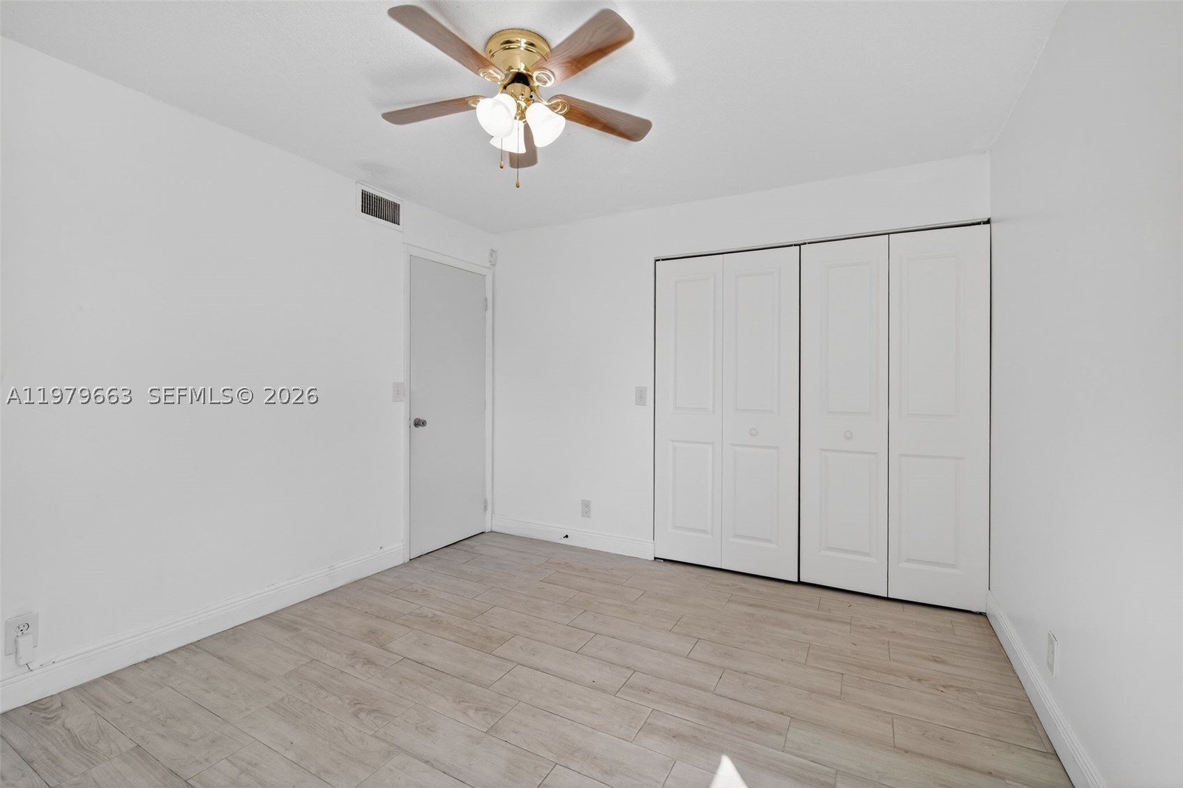 WESTVIEW CONDOMINIUM NO T - Residential
