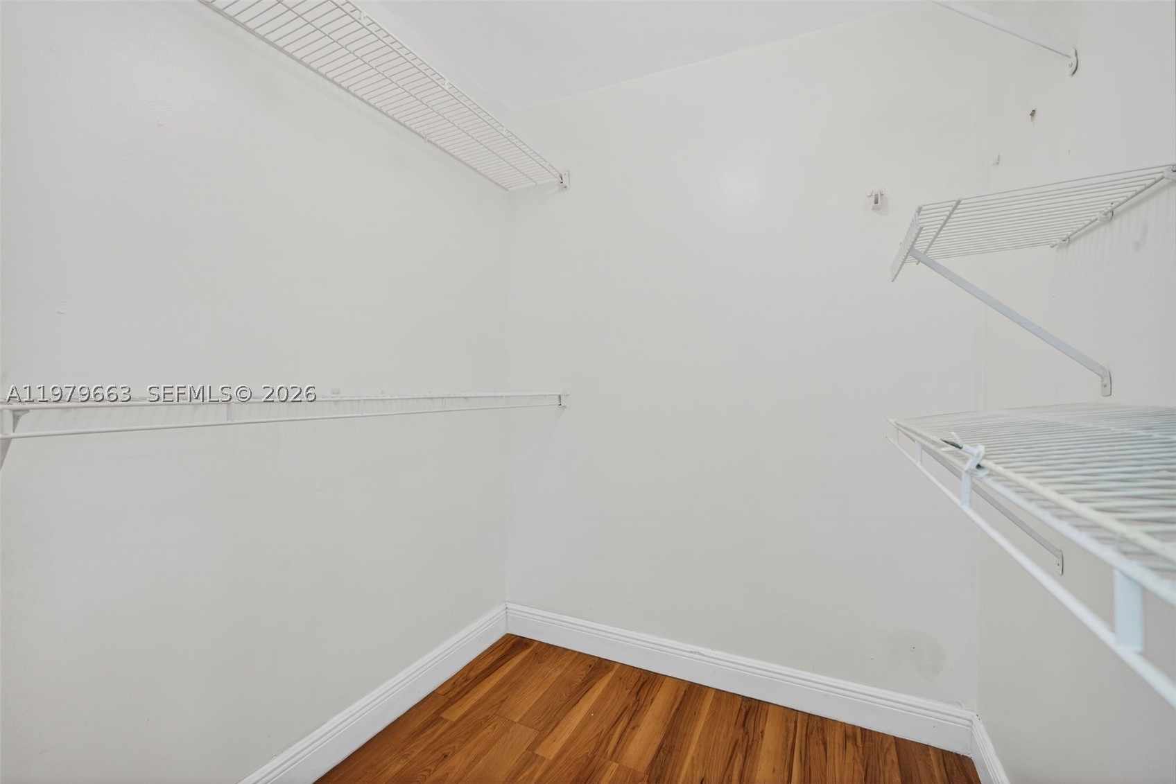 WESTVIEW CONDOMINIUM NO T - Residential