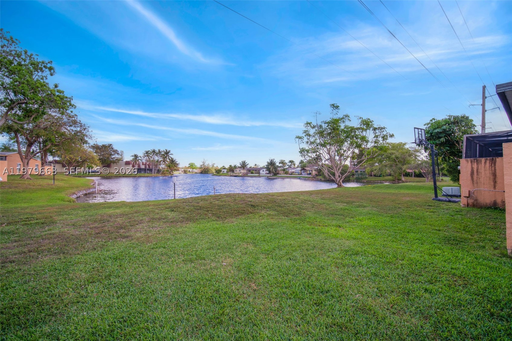 WESTVIEW CONDOMINIUM NO T - Residential