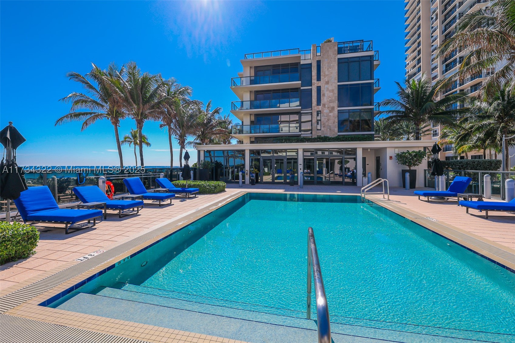 SAGE BEACH CONDO - Residential