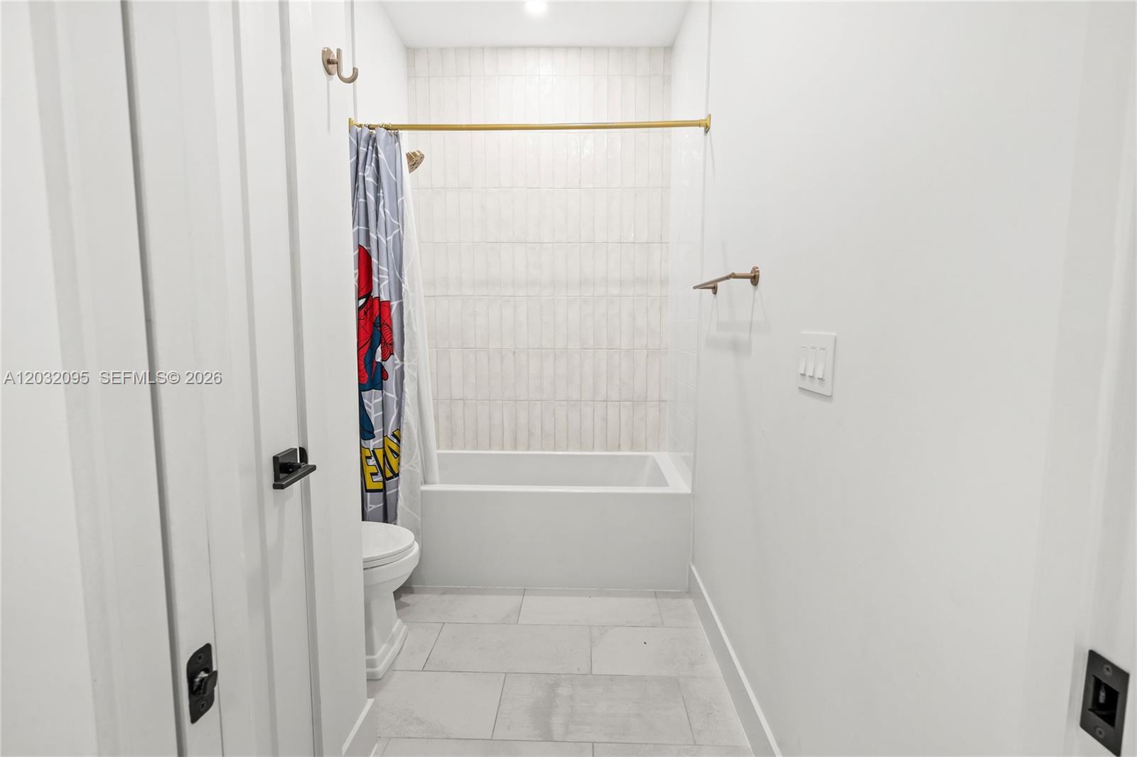 HANDSONHURST PARK - Residential