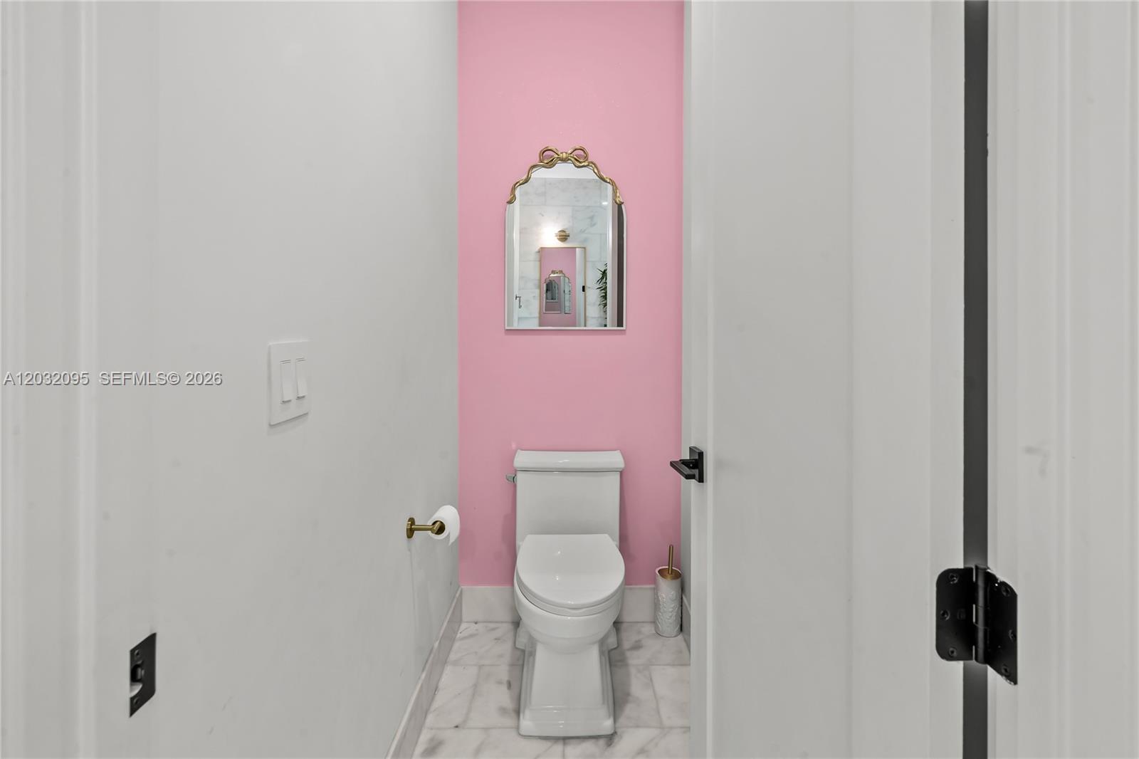 HANDSONHURST PARK - Residential
