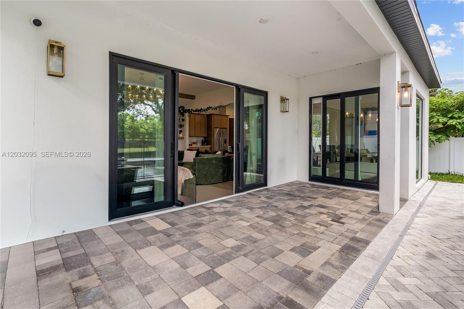 HANDSONHURST PARK - Residential
