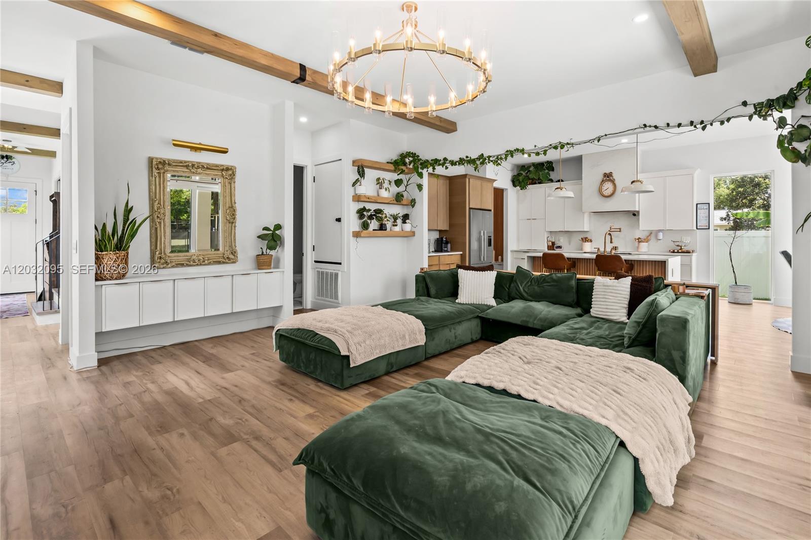 HANDSONHURST PARK - Residential