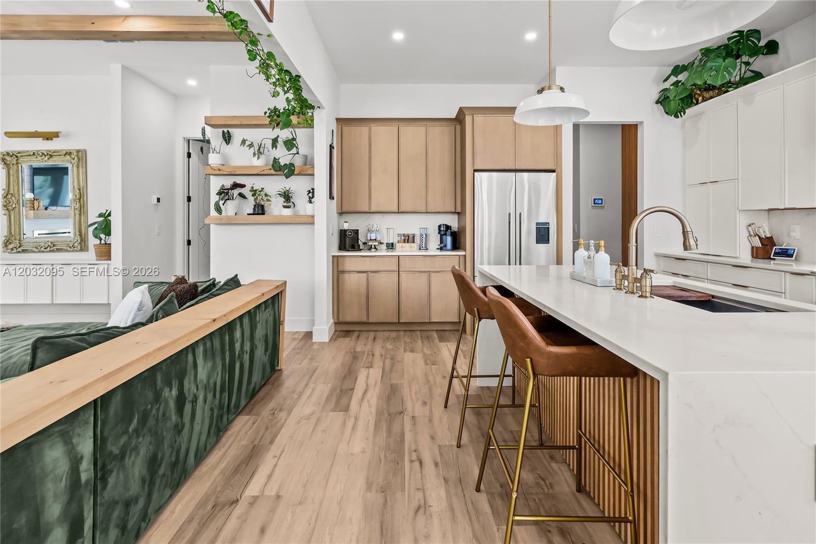 HANDSONHURST PARK - Residential